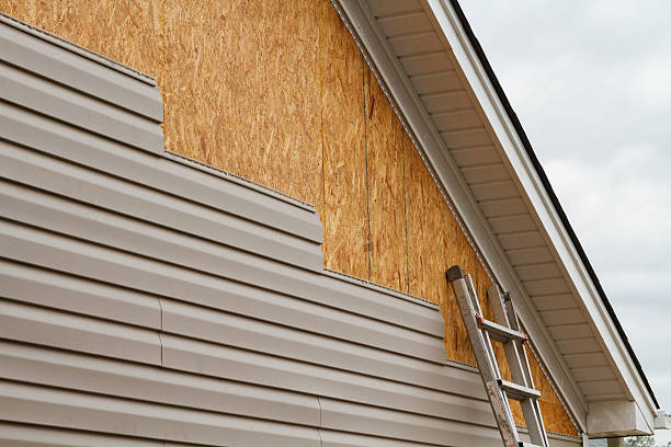 24/7 Emergency Siding Replacement experts in Entriken, PA